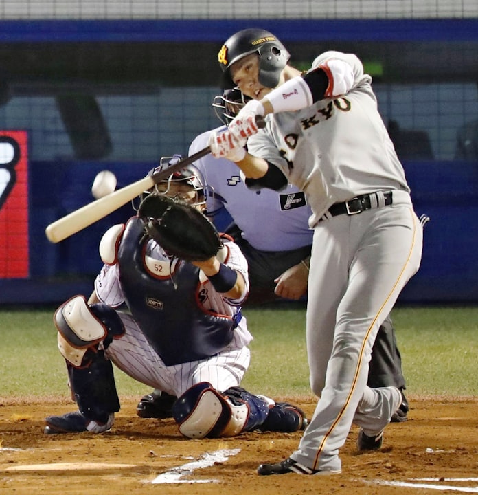 出塁 長打力 変わる2番打者像 野球の進化象徴 日本経済新聞