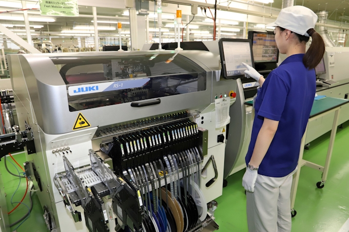 Juki産機テク 電子部品実装機など3年で13億円投資 日本経済新聞