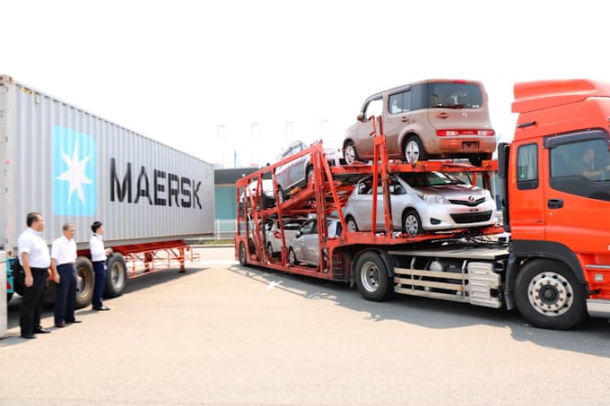 コンテナ最大手マースク 横浜港の荷積み場を公開 日本経済新聞