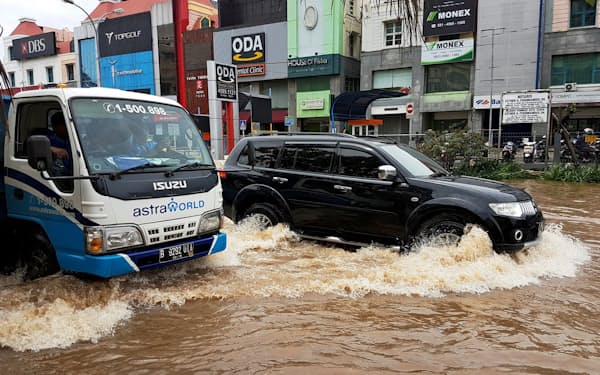 ジャカルタ北部では洪水が頻発する