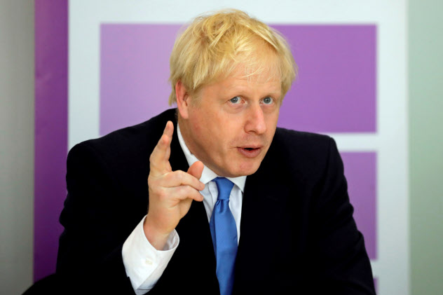 ジョンソン英首相は高度人材の受け入れ拡大を目指す=ロイター ジョンソン英首相は高度人材の受け入れ拡大を目指す=ロイター