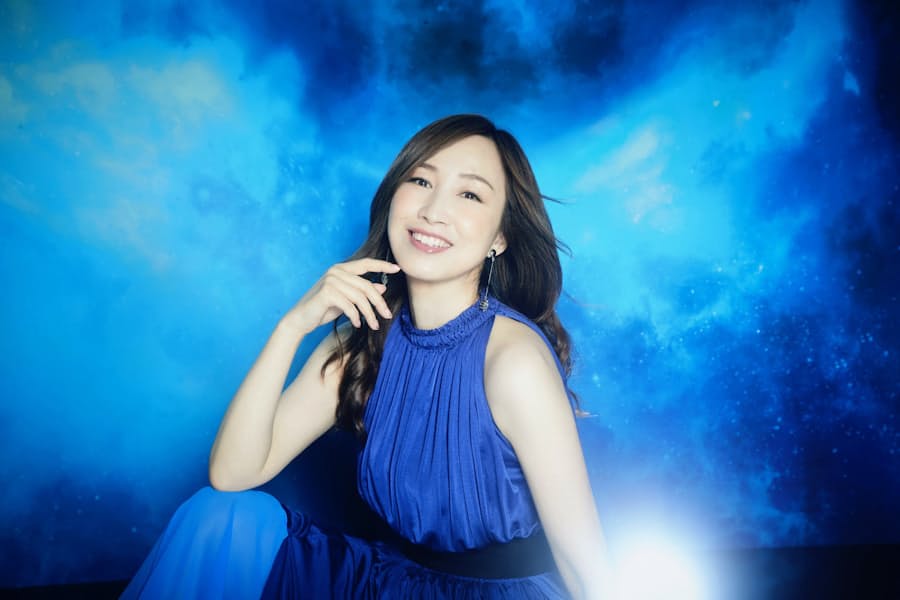 ガンダムの女神 森口博子 ベストソング集を発表 日本経済新聞