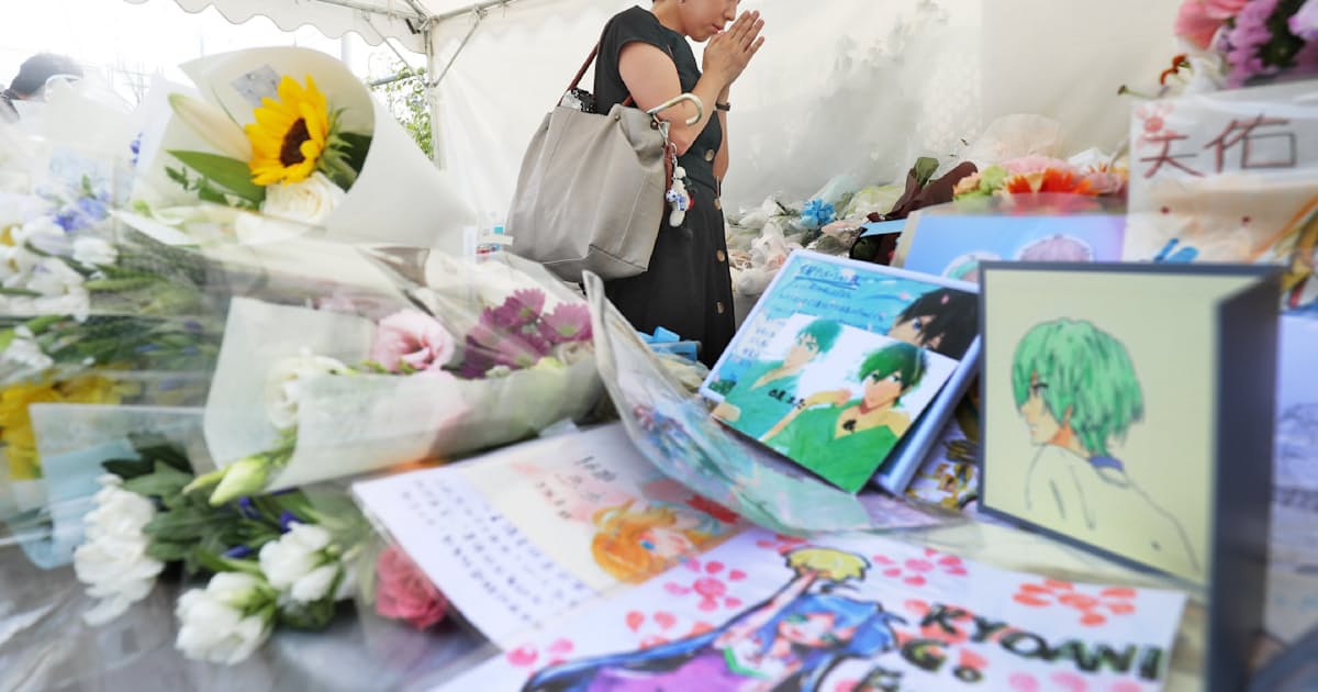 京アニ献花台 25日で終了へ 国内外の励ましに感謝 日本経済新聞 京アニ献花台 25日で終了へ 国内外の励ましに感謝 日本経済新聞