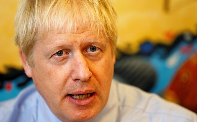 ジョンソン英首相は英国の「合意なきEU離脱」を進めるが、産業界では準備が追いついていない=ロイター ジョンソン英首相は英国の「合意なきEU離脱」を進めるが、産業界では準備が追いついていない=ロイター