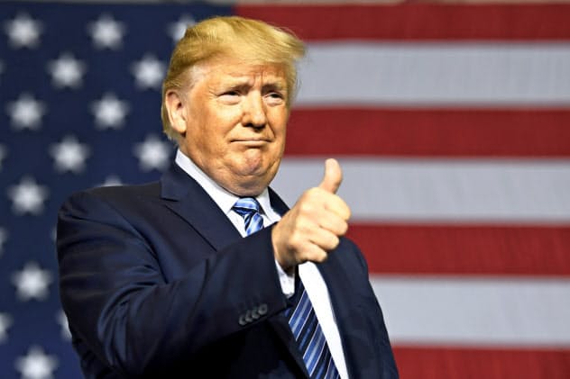 トランプ米大統領は台湾へのF16売却に慎重との見方があった=AP トランプ米大統領は台湾へのF16売却に慎重との見方があった=AP