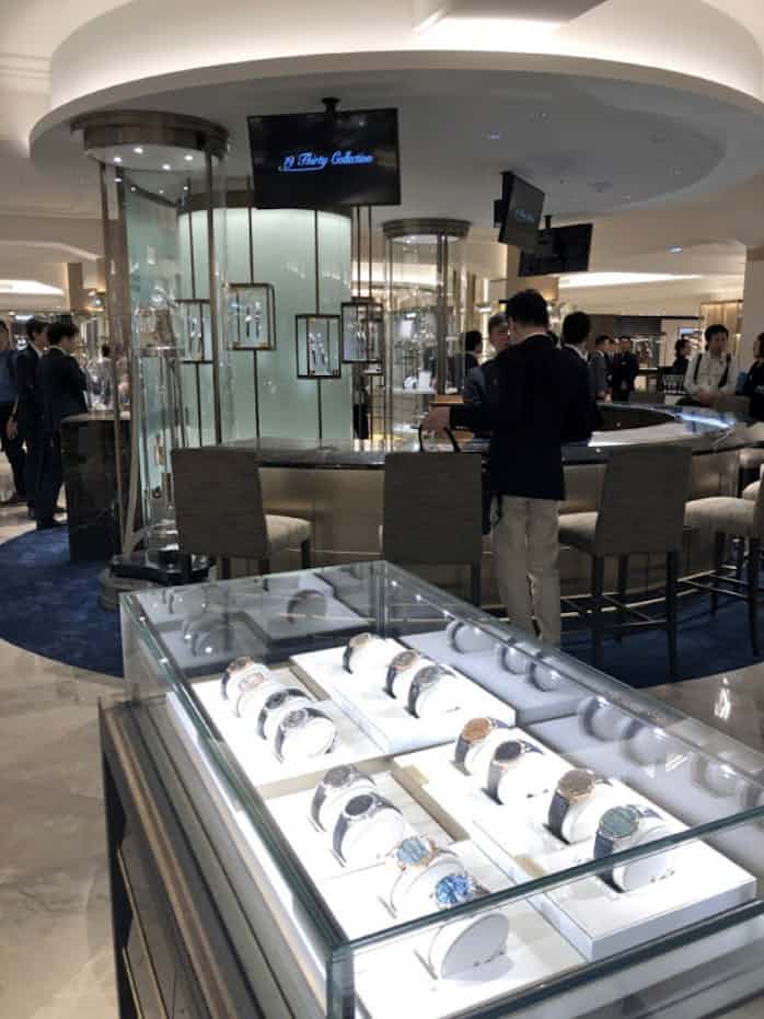 三越日本橋本店 時計や紳士売り場を大幅改装 30年ぶり 日本経済新聞