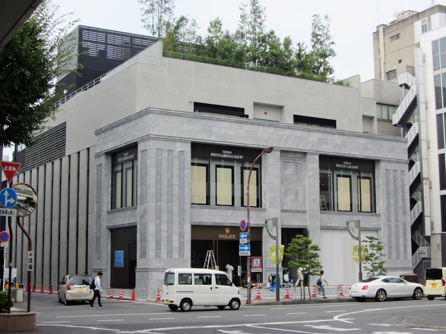 天満屋岡山本店リニューアル 別館新設 本館も改装 日本経済新聞