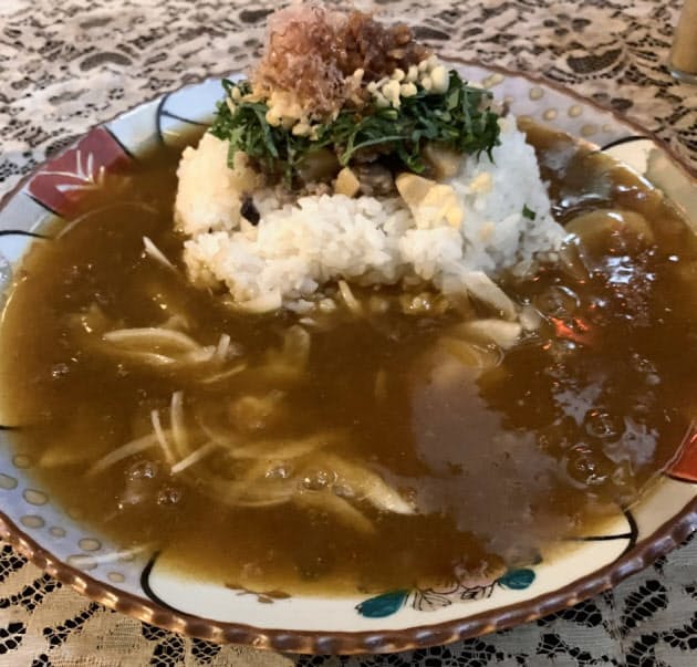 店を間借り ヤドカリ カレー 昼だけ会える挑戦の味 Nikkei Style 店を間借り ヤドカリ カレー 昼だけ会える挑戦の味 Nikkei Style