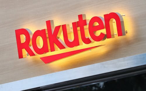 楽天モバイルの店舗の看板(楽天モバイル 池袋 サンシャイン通り店