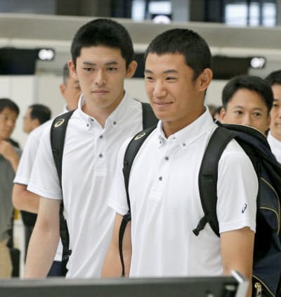 大船渡 佐々木 W杯優勝へ強い決意 野球u18が韓国へ 写真 共同 日本経済新聞