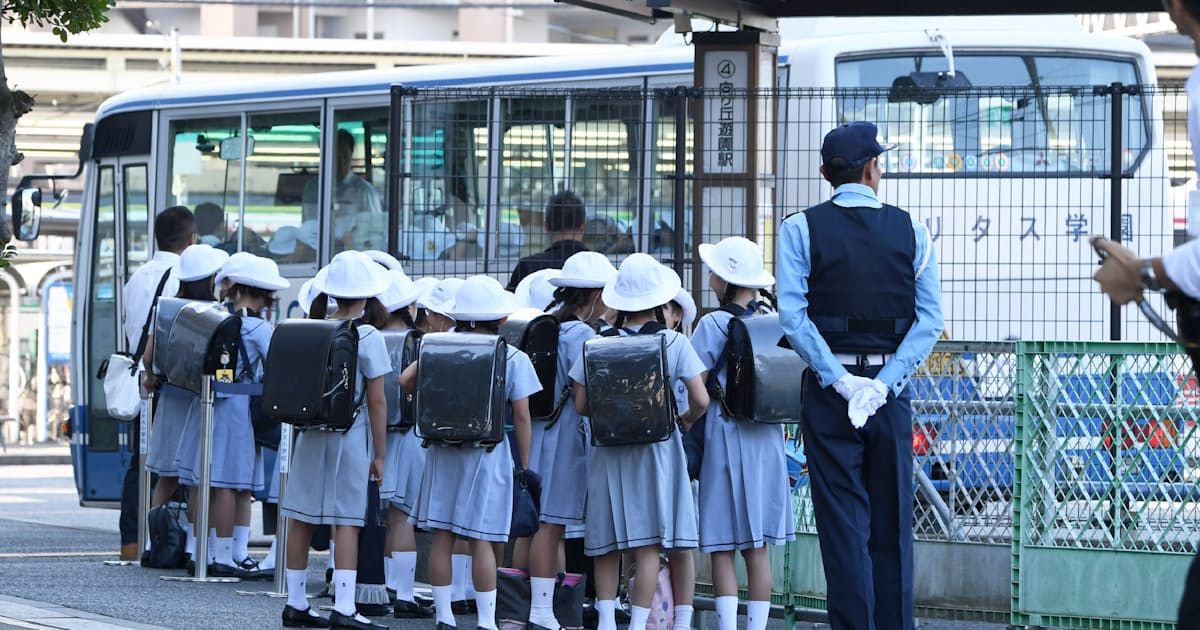 スクールバス3カ月ぶり再開 川崎殺傷 続く心のケア 日本経済新聞 スクールバス3カ月ぶり再開 川崎殺傷 続く心のケア 日本経済新聞