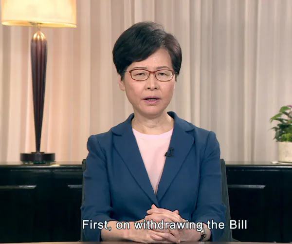 改正案撤回を表明した香港の林鄭月娥行政長官(香港政府提供ビデオより)
