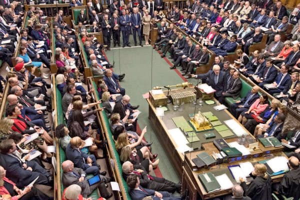 英下院が可決した法案は、10月19日までに新たな離脱案が英議会で承認されなければ、離脱期限を現在の10月末から2020年1月末まで延期する申請を政府に義務づける=ロイター