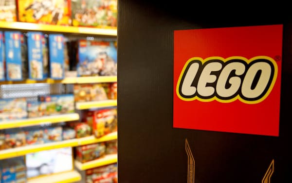 玩具市場が飽和する中でレゴは健闘している=ロイター
