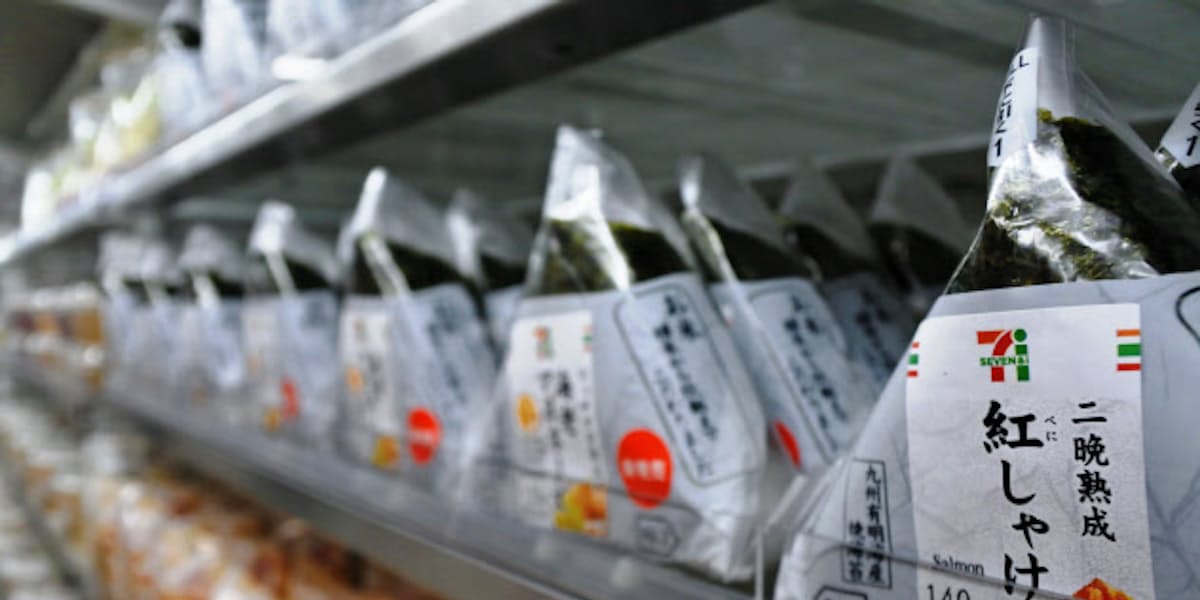 セブンイレブン おにぎりや弁当 パンの鮮度確認削減 日本経済新聞