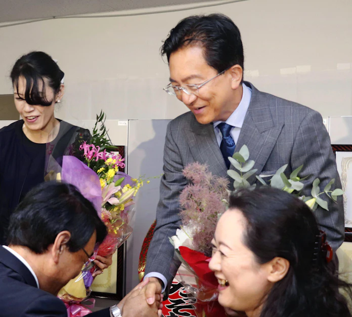 岩手県知事に達増氏4選 自民系候補破る 日本経済新聞