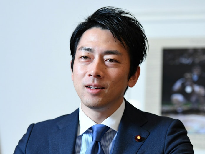 小泉進次郎氏の初入閣で調整 首相意向 日本経済新聞 小泉進次郎氏の初入閣で調整 首相意向 日本経済新聞