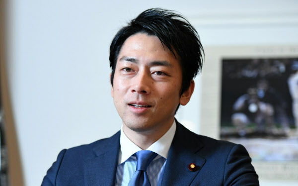 小泉進次郎氏の初入閣で調整 首相意向: 日本経済新聞
