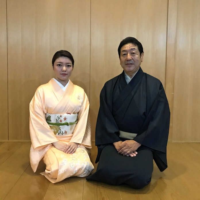 若柳壽延 娘と10月 吉野雪 日本経済新聞 若柳壽延 娘と10月 吉野雪 日本経済新聞