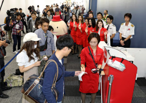 中部空港 新ターミナルが開業 Lcc誘致課題に 日本経済新聞