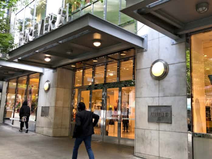 米フォーエバー21破綻 ファストファッション試練 日本経済新聞