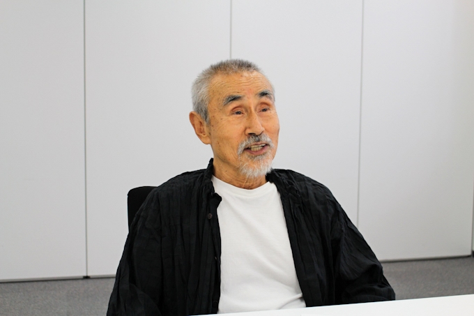 少女とおじいさん 77歳の年の差超えた友情描く映画 日本経済新聞