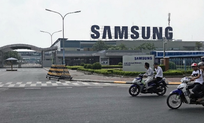 サムスン 中国のスマホ生産終了へ ベトナムに移管 日本経済新聞