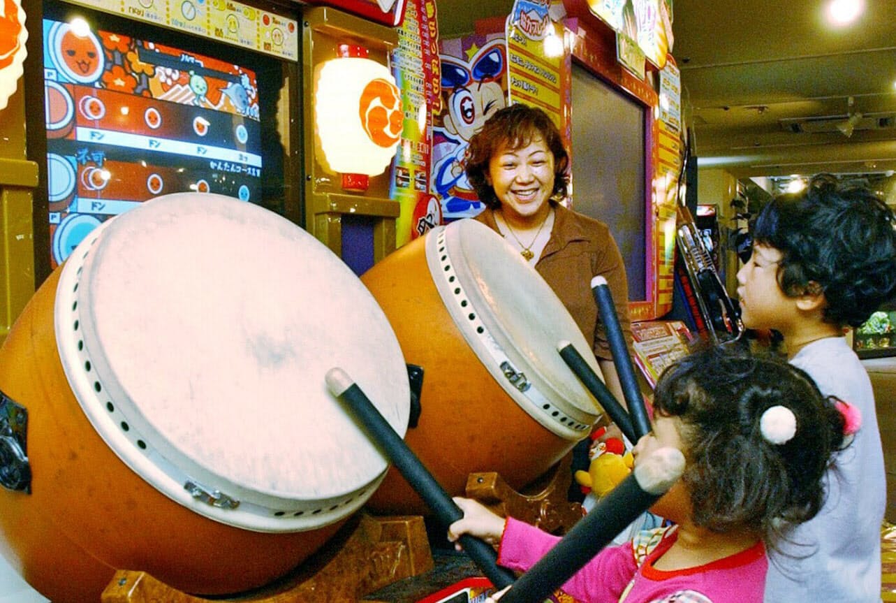 大ヒット「太鼓の達人」 ボツ寸前からの復活劇|NIKKEI STYLE