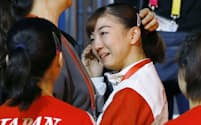 東京五輪の体操女子団体総合出場枠を獲得し、涙を流す寺本明日香=共同