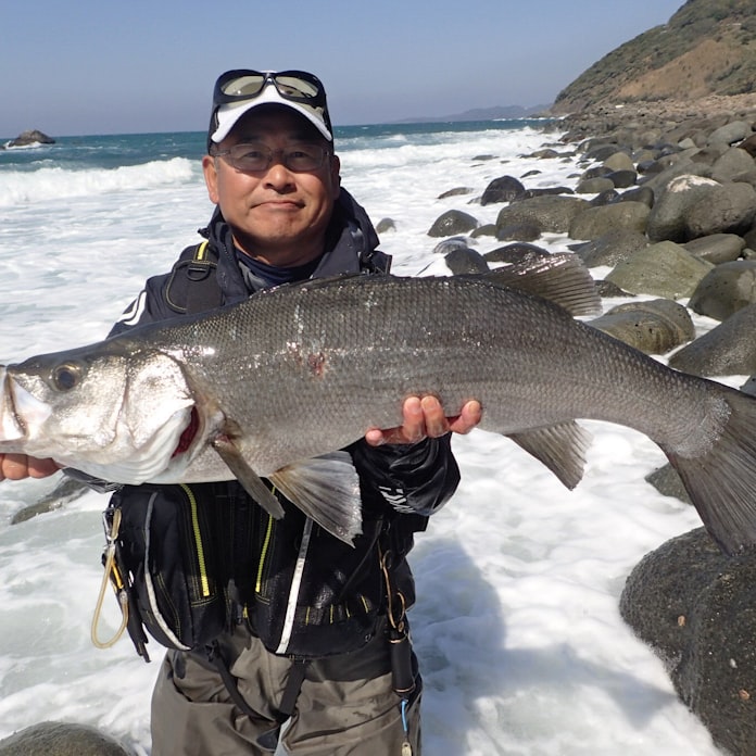 釣りもいろいろ 攻め 待ち 違う醍醐味 日本経済新聞 釣りもいろいろ 攻め 待ち 違う醍醐味 日本経済新聞