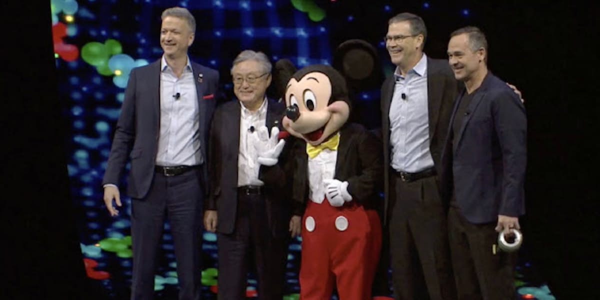 日立 ディズニーと提携 Iotでテーマパーク運営を支援 日本経済新聞