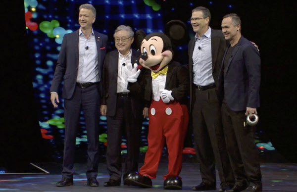 日立 ディズニーと提携 Iotでテーマパーク運営を支援 日本経済新聞 日立 ディズニーと提携 Iotでテーマパーク運営を支援 日本経済新聞