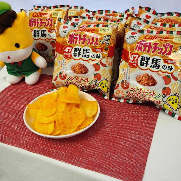 カルビーが群馬のご当地ポテチ ベスビオスパゲッティ 日本経済新聞 カルビーが群馬のご当地ポテチ ベスビオスパゲッティ 日本経済新聞
