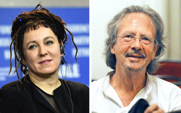 ノーベル文学賞を受賞したオルガ・トカルチュクさん(左)とペーター・ハントケさん=AP ノーベル文学賞を受賞したオルガ・トカルチュクさん(左)とペーター・ハントケさん=AP