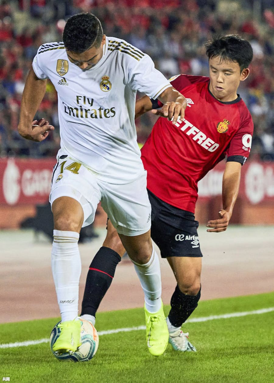 久保建がレアル戦途中出場 海外サッカー 堂安ら無得点 日本経済新聞