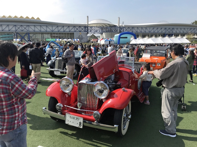 クラシックカー150台が集結 トヨタ博物館でイベント 日本経済新聞
