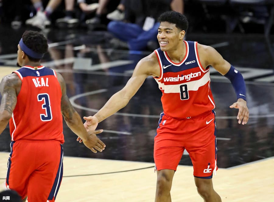 Nba八村 上々の開幕3戦 中距離で得点量産 日本経済新聞