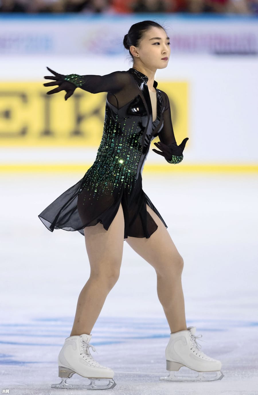 フィギュア仏杯 坂本4位 コストルナヤgp初出場v 日本経済新聞