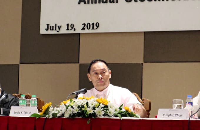 フィリピン航空持ち株会社の社長が死去 就任2週間で 日本経済新聞