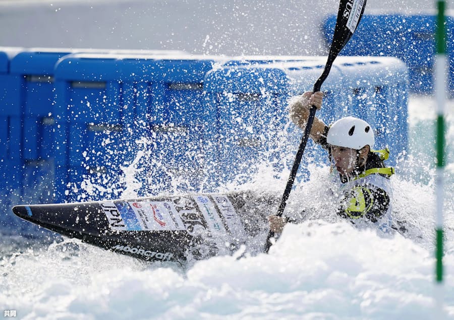 カヌー 足立 攻めの漕ぎで悲願の代表内定 日本経済新聞