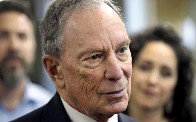 2020年米大統領選への出馬が取り沙汰されるマイケル・ブルームバーグ氏=AP 2020年米大統領選への出馬が取り沙汰されるマイケル・ブルームバーグ氏=AP