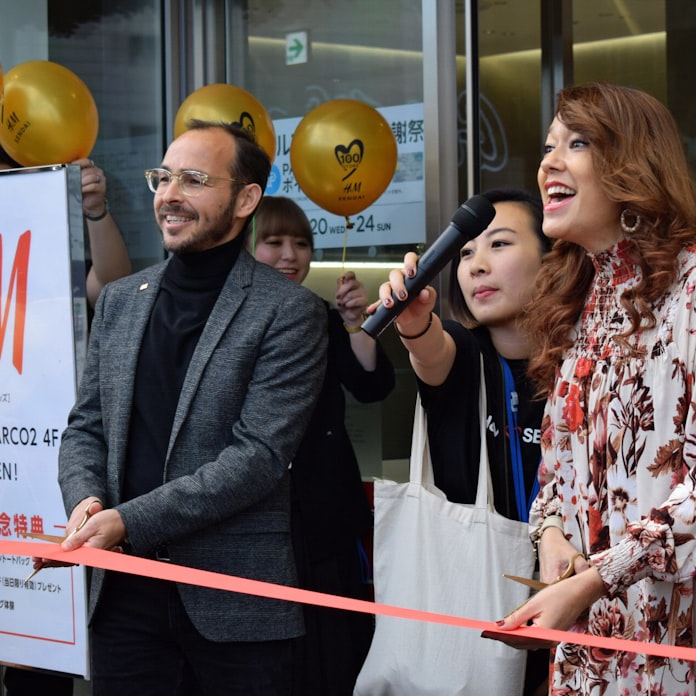 H M 仙台に国内100店舗目開業 日本経済新聞 H M 仙台に国内100店舗目開業 日本経済新聞