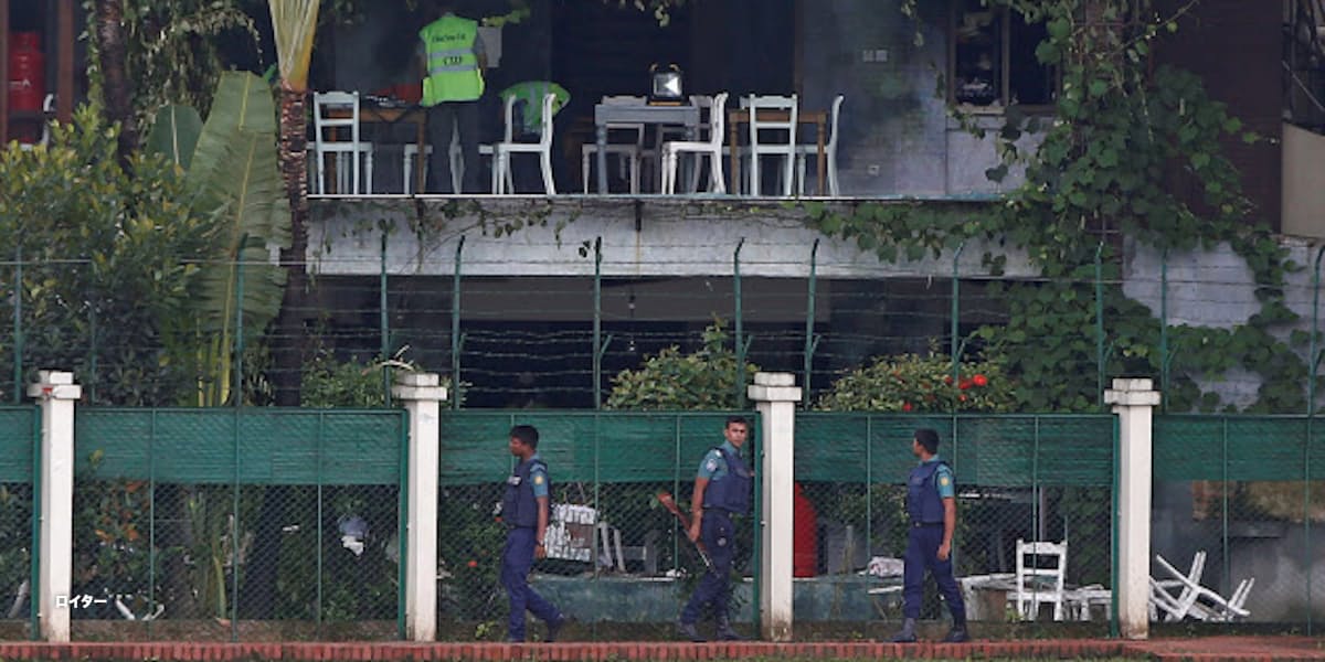 バングラテロ7被告に死刑 求刑通り 1人は無罪 日本経済新聞