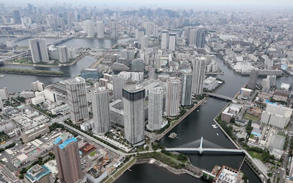 東京都江東区や中央区はマンション開発で人口が急増している（東京・江東）