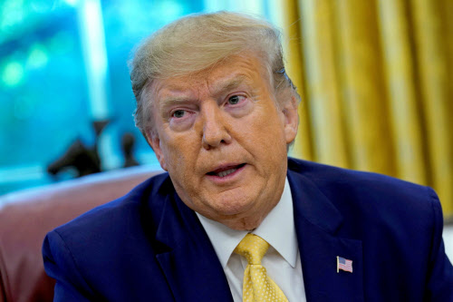 トランプ氏の決断 米議会が背中押す 香港人権法 日本経済新聞