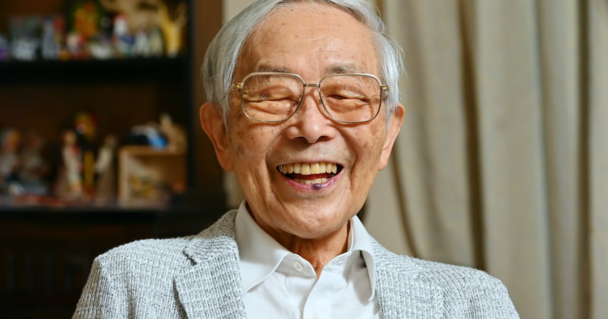 ダークダックス ゾウさん が旧ソ連で触れた歌への愛 日本経済新聞 ダークダックス ゾウさん が旧ソ連で触れた歌への愛 日本経済新聞