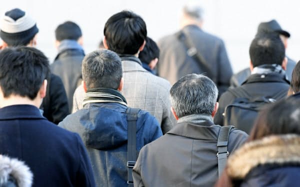 大手企業ではバブル世代や団塊ジュニア世代の社員が多くなっている