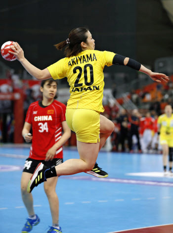 ハンド日本女子 中国に快勝 世界選手権 日本経済新聞 ハンド日本女子 中国に快勝 世界選手権 日本経済新聞