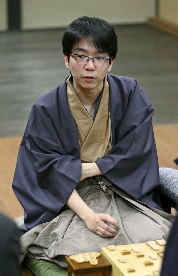 豊島が4人目の竜王 名人 将棋 広瀬破り二冠に 日本経済新聞