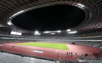 新たに建設された国立競技場。東京五輪マラソンの勝者を迎えることはなくなった